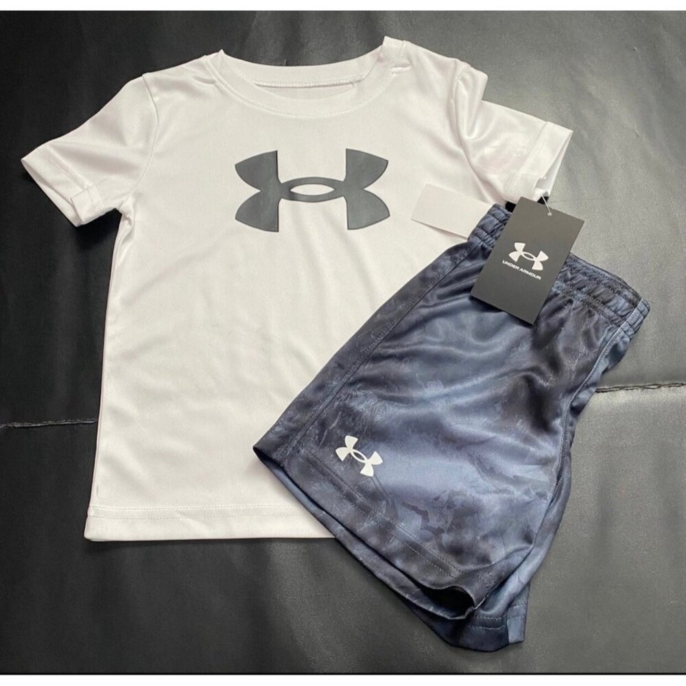 NWT Under Armour Athletic Set Boys Size 5
